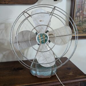 Wizard Husky Vintage Industrial Metal Fan (Western Auto Supply Co.) Working 1940